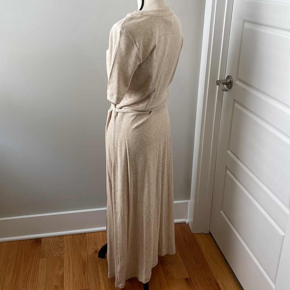 Club Monaco Short Sleeve Rib-Knit Midi dress - Picture 7 of 12